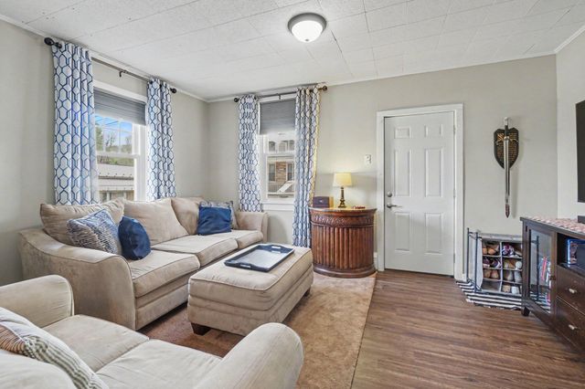 418 ELIZABETH ST, Williamstown, PA 17098