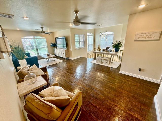 1921 Wilkes Avenue, Springdale, AR 72762