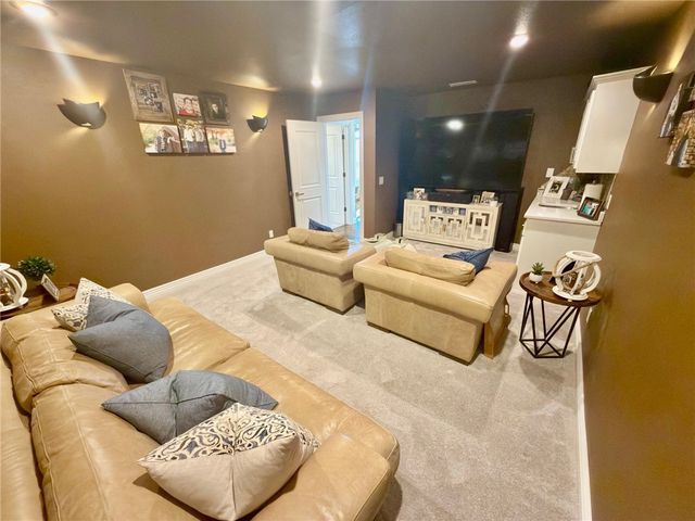 1921 Wilkes Avenue, Springdale, AR 72762