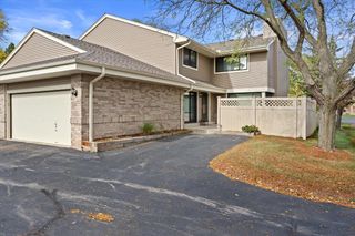 14068 W Tiffany PLACE, New Berlin, WI 53151