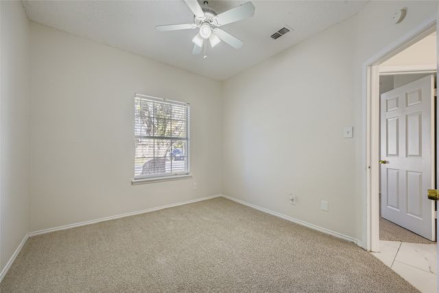 6609 Pecanwood Drive, Arlington, TX 76001