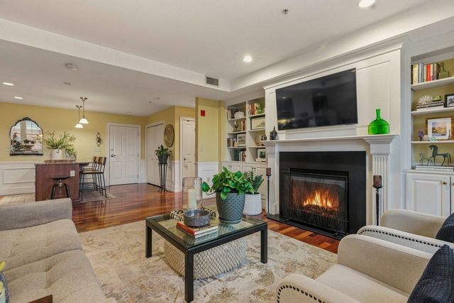 18 Congress St Ste 304, Portsmouth, NH 03801