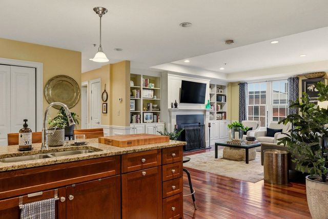 18 Congress St Ste 304, Portsmouth, NH 03801