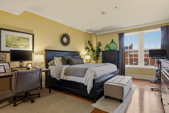 18 Congress St Ste 304, Portsmouth, NH 03801