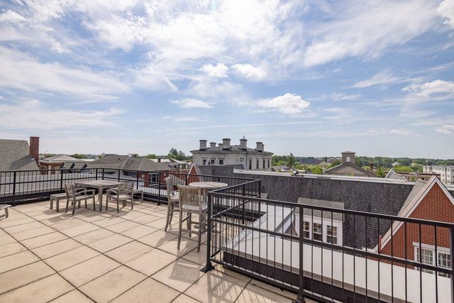 18 Congress St Ste 304, Portsmouth, NH 03801