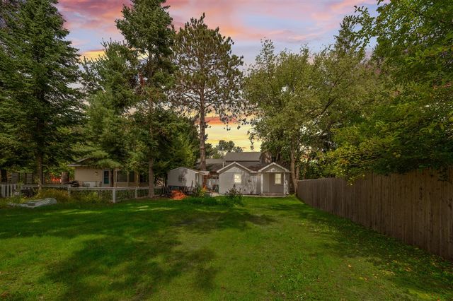 108 Henderson Place, Cadillac, MI 49601