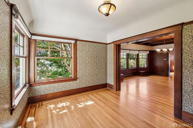 60 Mercedes Way, San Francisco, CA 94127