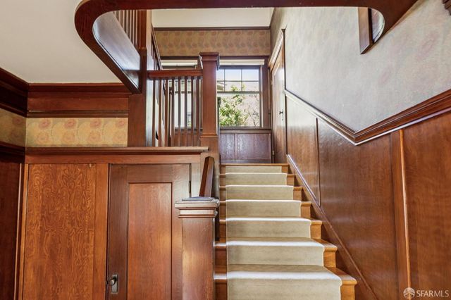 60 Mercedes Way, San Francisco, CA 94127