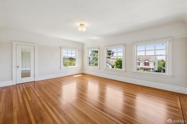60 Mercedes Way, San Francisco, CA 94127
