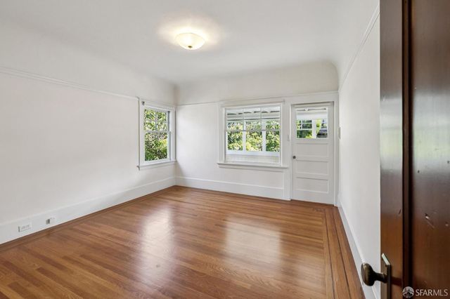 60 Mercedes Way, San Francisco, CA 94127