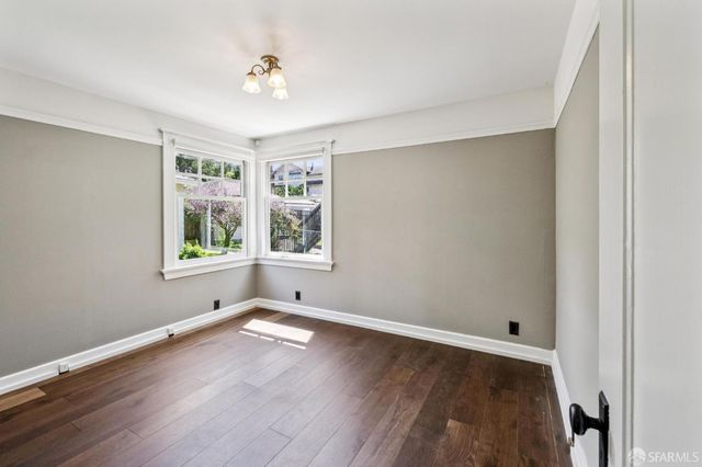 60 Mercedes Way, San Francisco, CA 94127