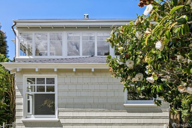 60 Mercedes Way, San Francisco, CA 94127
