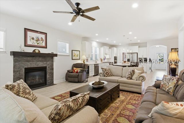 463 Danner Dr, Bluffton, SC 29909