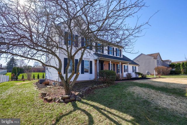 1790 HERMAN DR, York, PA 17408