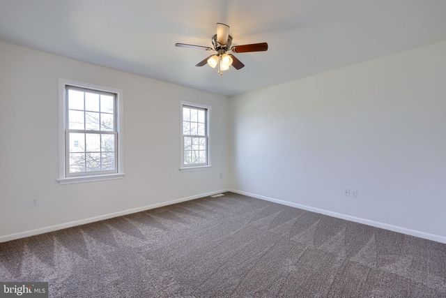 1790 HERMAN DR, York, PA 17408