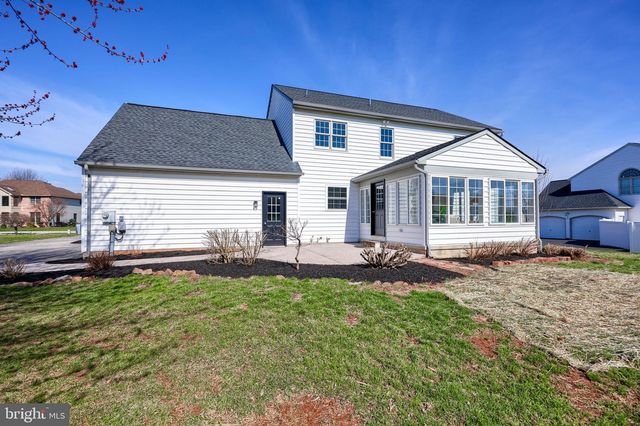 1790 HERMAN DR, York, PA 17408