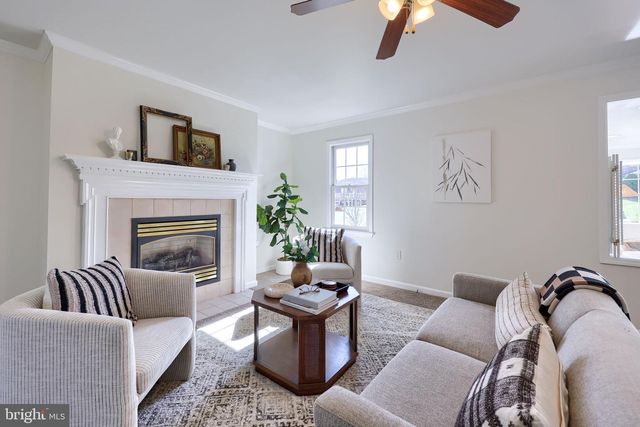 1790 HERMAN DR, York, PA 17408