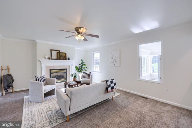 1790 HERMAN DR, York, PA 17408