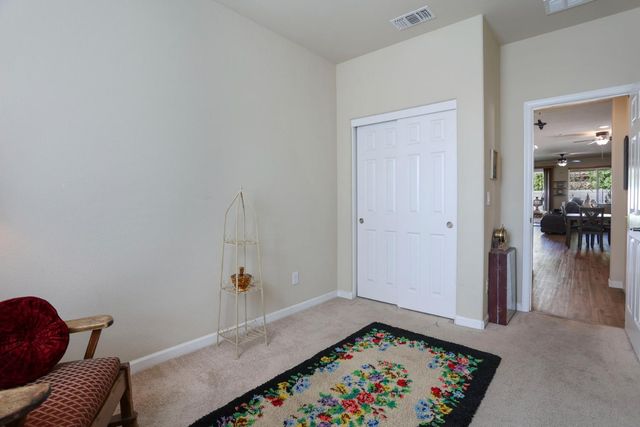 1346 E Chestnut Hill Dr, Manteca, CA 95336