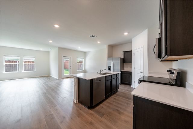 13156 Dawson, Providence Village, TX 76227