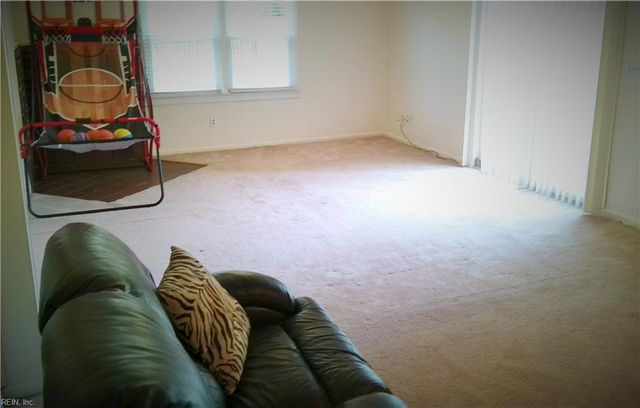 146 Harrington RD, Newport News, VA 23602