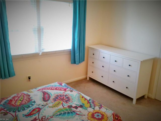 146 Harrington RD, Newport News, VA 23602