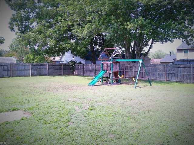146 Harrington RD, Newport News, VA 23602