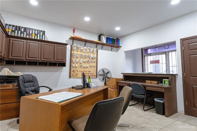 2243 Pecan Boulevard A+B, Mcallen, TX 78501