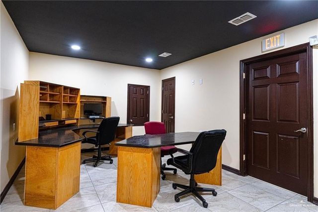 2243 Pecan Boulevard A+B, Mcallen, TX 78501