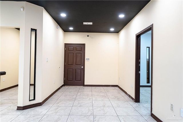 2243 Pecan Boulevard A+B, Mcallen, TX 78501