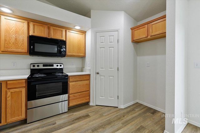 3502 S Twin Springs Way, Nampa, ID 83686