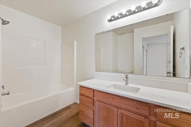 3502 S Twin Springs Way, Nampa, ID 83686