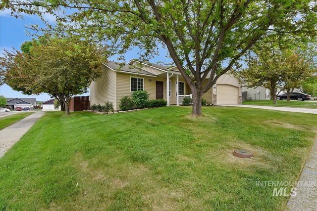 3502 S Twin Springs Way, Nampa, ID 83686