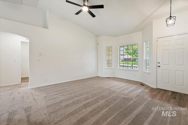 3502 S Twin Springs Way, Nampa, ID 83686