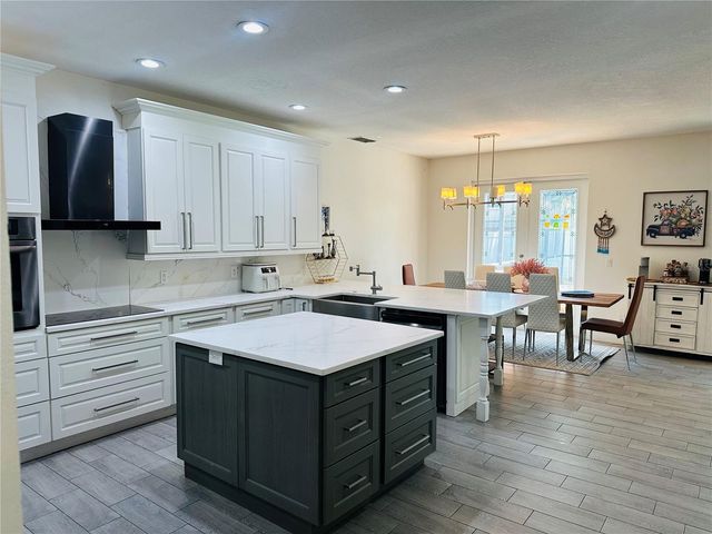 2283 STONE CROSS CIRCLE, Orlando, FL 32828