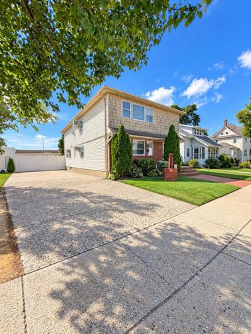 83 Althouse Avenue, East Rockaway, NY 11518