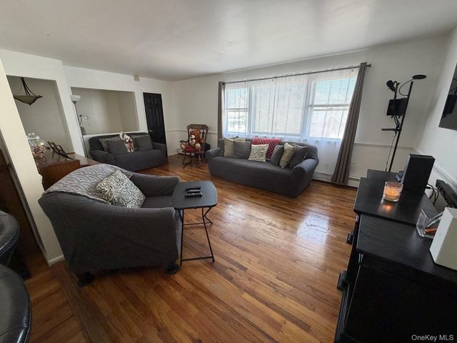 83 Althouse Avenue, East Rockaway, NY 11518