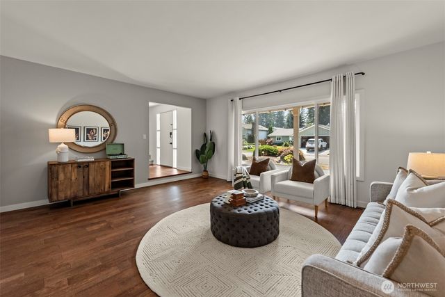 12518 SE 67th Street, Bellevue, WA 98006