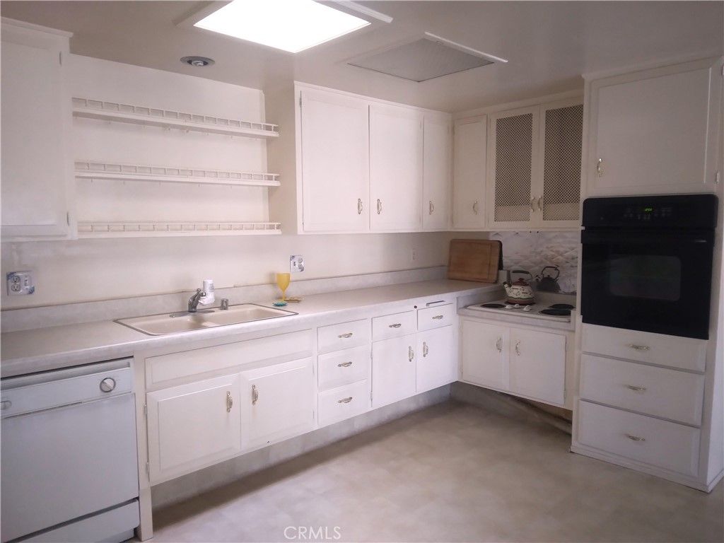 10811 Thunderbird Dr 56K M1, Seal Beach, CA 90740 — photo 5