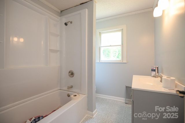 7645 Robinson Church Road, Harrisburg, NC 28075