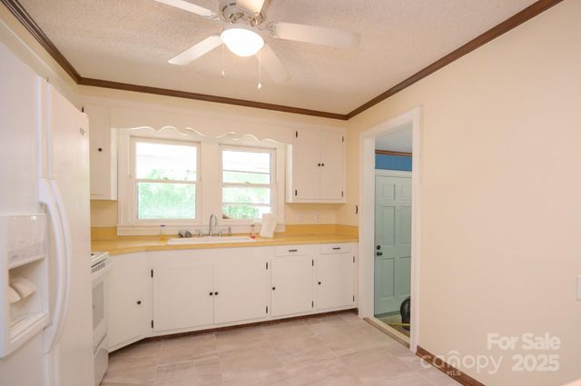 7645 Robinson Church Road, Harrisburg, NC 28075