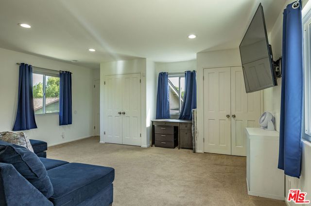 8131 Bianca Avenue, Northridge, CA 91325