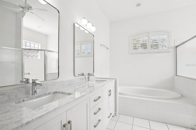 6503 DREWRYS BLUFF, Bradenton, FL 34203