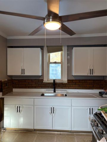 3363 Parkwood Avenue, Frenchtown, MI 48162