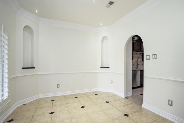 2043 Palm Forest Lane, Houston, TX 77077