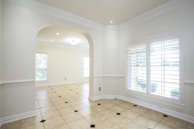 2043 Palm Forest Lane, Houston, TX 77077