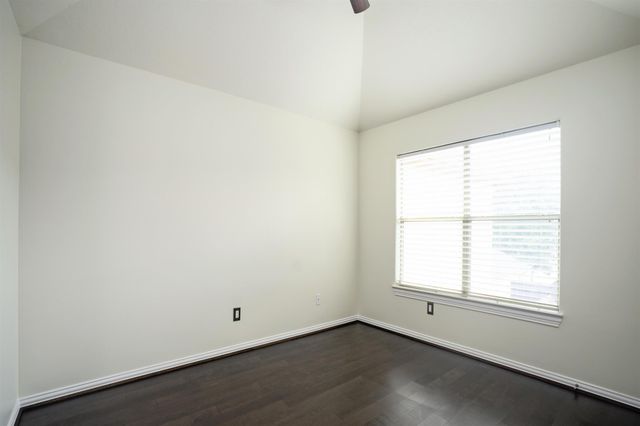 2043 Palm Forest Lane, Houston, TX 77077