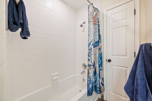 2845 White Oak Drive, Grand Prairie, TX 75052