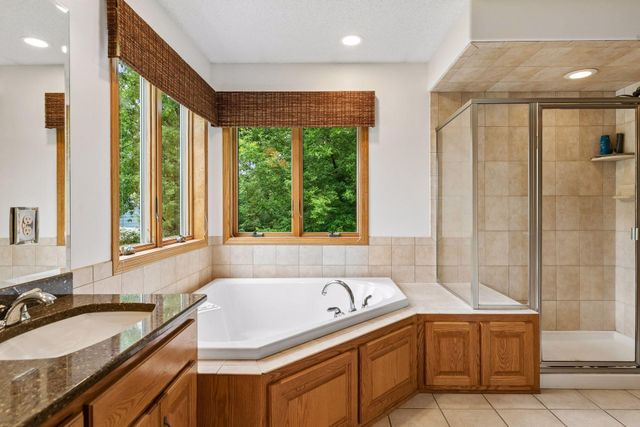 12213 Kenyon Court NE, Blaine, MN 55449