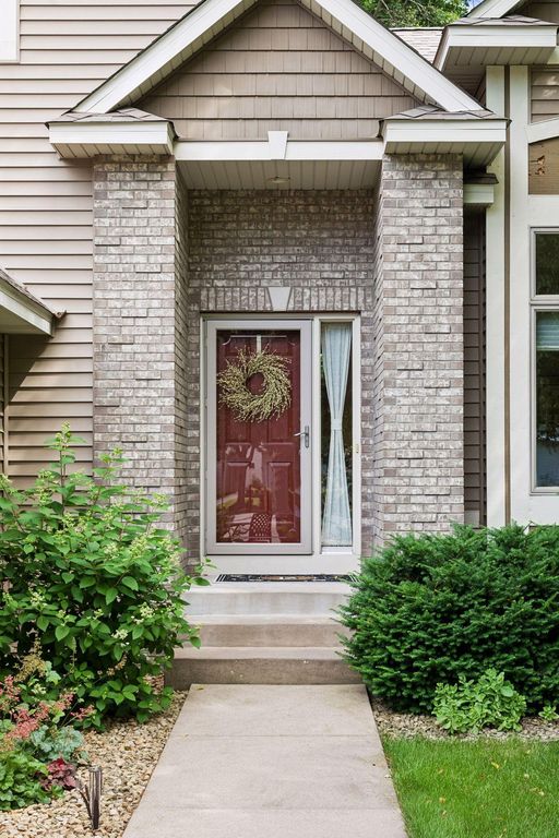 12213 Kenyon Court NE, Blaine, MN 55449 — photo 3